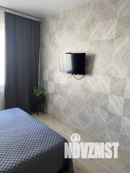 1-к квартира, посуточно, 39м2, 9/18 этаж