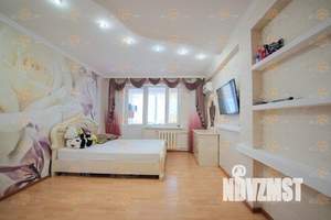 3-к квартира, на длительный срок, 106м2, 7/10 этаж