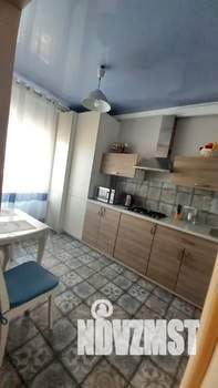 1-к квартира, посуточно, 43м2, 4/9 этаж