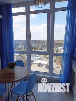 1-к квартира, посуточно, 35м2, 13/25 этаж