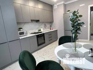 1-к квартира, посуточно, 40м2, 5/25 этаж