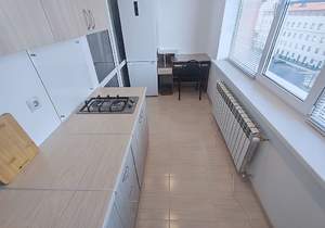 Студия квартира, на длительный срок, 28м2, 6/6 этаж