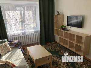 2-к квартира, посуточно, 49м2, 1/5 этаж