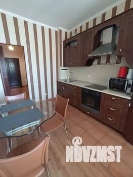 1-к квартира, посуточно, 45м2, 9/10 этаж