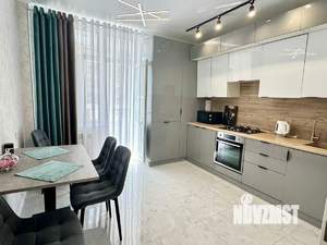 2-к квартира, посуточно, 62м2, 1/1 этаж