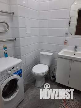 1-к квартира, посуточно, 43м2, 2/16 этаж