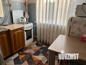 2-к квартира, посуточно, 39м2, 5/5 этаж