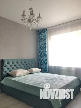 1-к квартира, посуточно, 36м2, 10/18 этаж