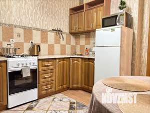 1-к квартира, посуточно, 38м2, 3/12 этаж
