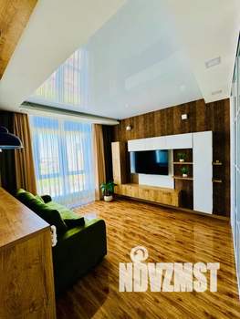 1-к квартира, посуточно, 43м2, 15/16 этаж