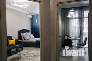 1-к квартира, посуточно, 40м2, 2/25 этаж