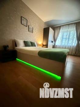 1-к квартира, посуточно, 48м2, 6/10 этаж
