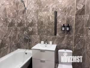 1-к квартира, посуточно, 40м2, 4/4 этаж