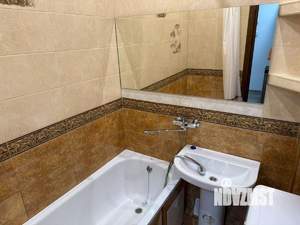 1-к квартира, на длительный срок, 42м2, 2/5 этаж