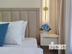 1-к квартира, посуточно, 40м2, 16/24 этаж