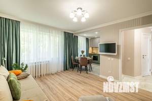 2-к квартира, посуточно, 42м2, 1/1 этаж