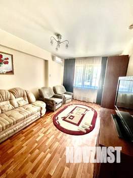 3-к квартира, посуточно, 72м2, 1/10 этаж
