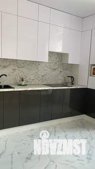 1-к квартира, посуточно, 46м2, 12/18 этаж