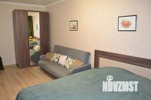 1-к квартира, посуточно, 37м2, 5/15 этаж