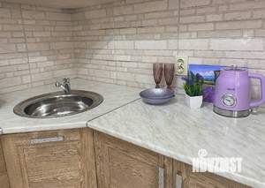 1-к квартира, посуточно, 40м2, 8/18 этаж