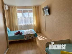 1-к квартира, посуточно, 39м2, 4/6 этаж