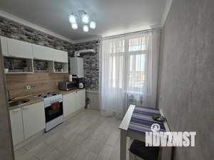 1-к квартира, посуточно, 33м2, 2/18 этаж