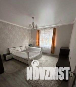 1-к квартира, на длительный срок, 40м2, 4/18 этаж