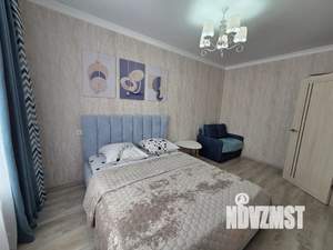 1-к квартира, посуточно, 33м2, 2/18 этаж