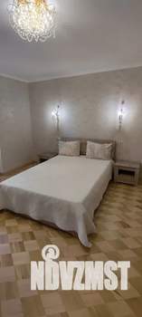 2-к квартира, посуточно, 72м2, 4/8 этаж