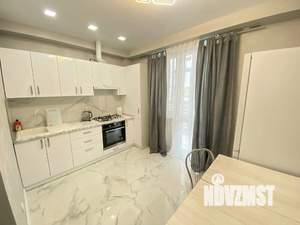 1-к квартира, посуточно, 36м2, 1/1 этаж