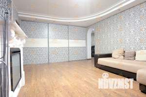 1-к квартира, на длительный срок, 54м2, 5/10 этаж