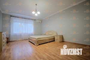 3-к квартира, на длительный срок, 105м2, 3/7 этаж