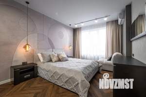 2-к квартира, посуточно, 60м2, 13/23 этаж