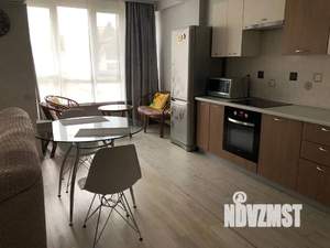 Студия квартира, посуточно, 40м2, 5/12 этаж