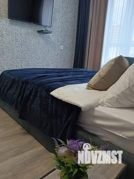 1-к квартира, посуточно, 43м2, 17/18 этаж