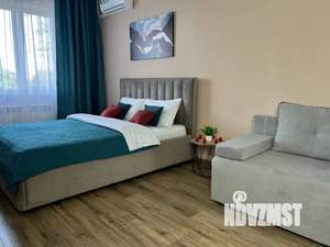 1-к квартира, посуточно, 37м2, 1/1 этаж