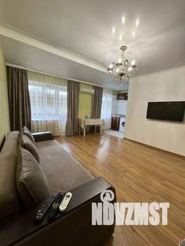 2-к квартира, посуточно, 54м2, 1/1 этаж