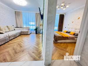 2-к квартира, посуточно, 58м2, 1/1 этаж