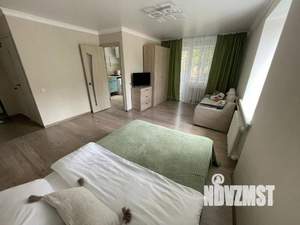 1-к квартира, посуточно, 31м2, 1/1 этаж