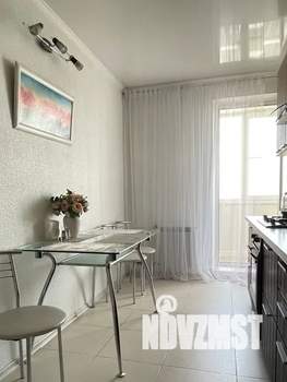 2-к квартира, посуточно, 52м2, 10/10 этаж