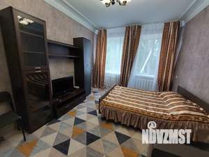 1-к квартира, посуточно, 38м2, 1/3 этаж