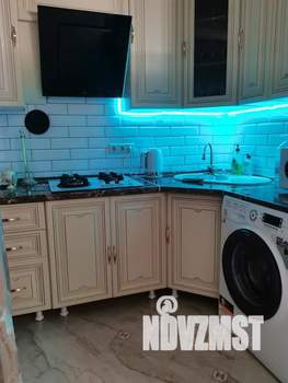 3-к квартира, посуточно, 54м2, 1/3 этаж