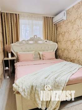 3-к квартира, посуточно, 60м2, 1/5 этаж