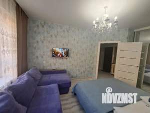 1-к квартира, посуточно, 38м2, 9/18 этаж