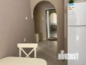 1-к квартира, посуточно, 40м2, 8/18 этаж