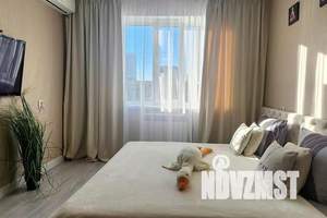 1-к квартира, посуточно, 44м2, 2/18 этаж