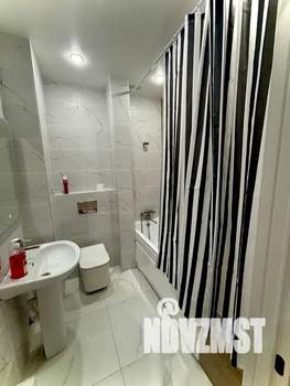 1-к квартира, посуточно, 52м2, 1/10 этаж