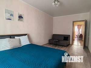 1-к квартира, посуточно, 40м2, 8/12 этаж