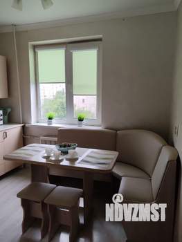 1-к квартира, посуточно, 36м2, 4/10 этаж