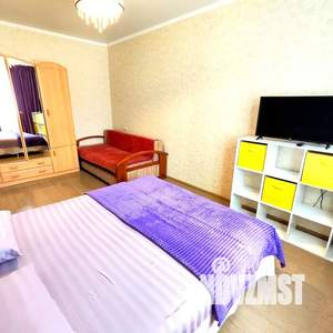 1-к квартира, посуточно, 36м2, 7/12 этаж